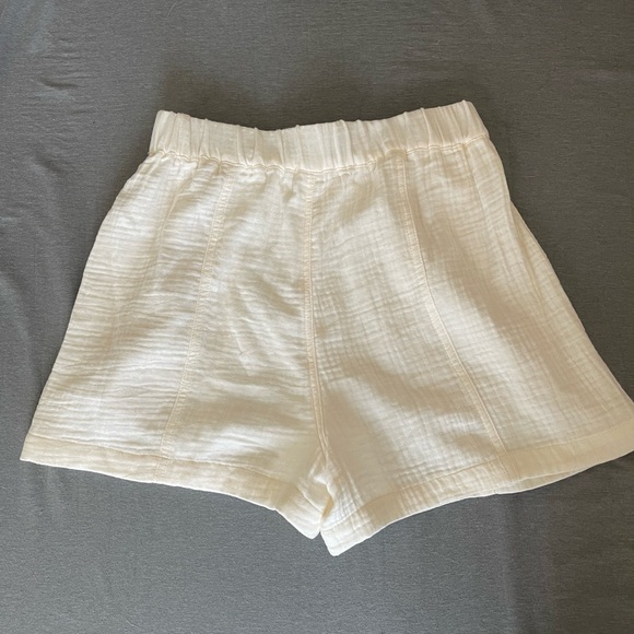 NWOT Madewell Lightspun Easy Pull On Short in Cream - Picture 10 of 14